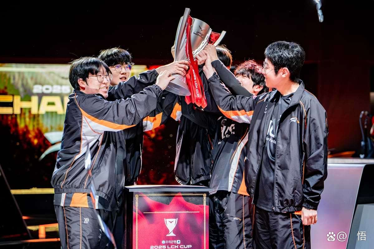 开云体育中国-HKA碾压HLE，369打出惊人五杀鏖战多局八强赛，成为赛场最大亮点