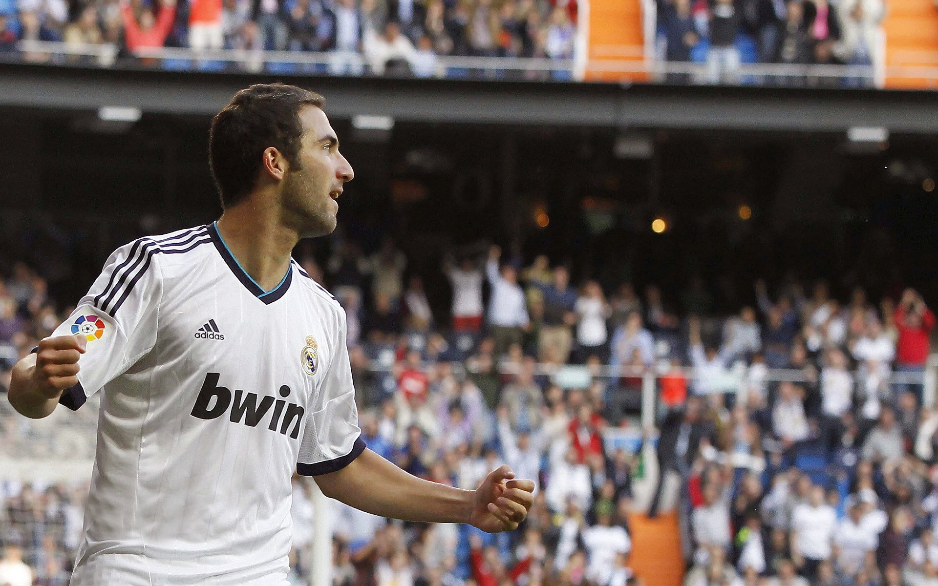 亚洲风暴，从毕尔巴鄂到德甲，富安健洋们正改写欧洲足球叙事