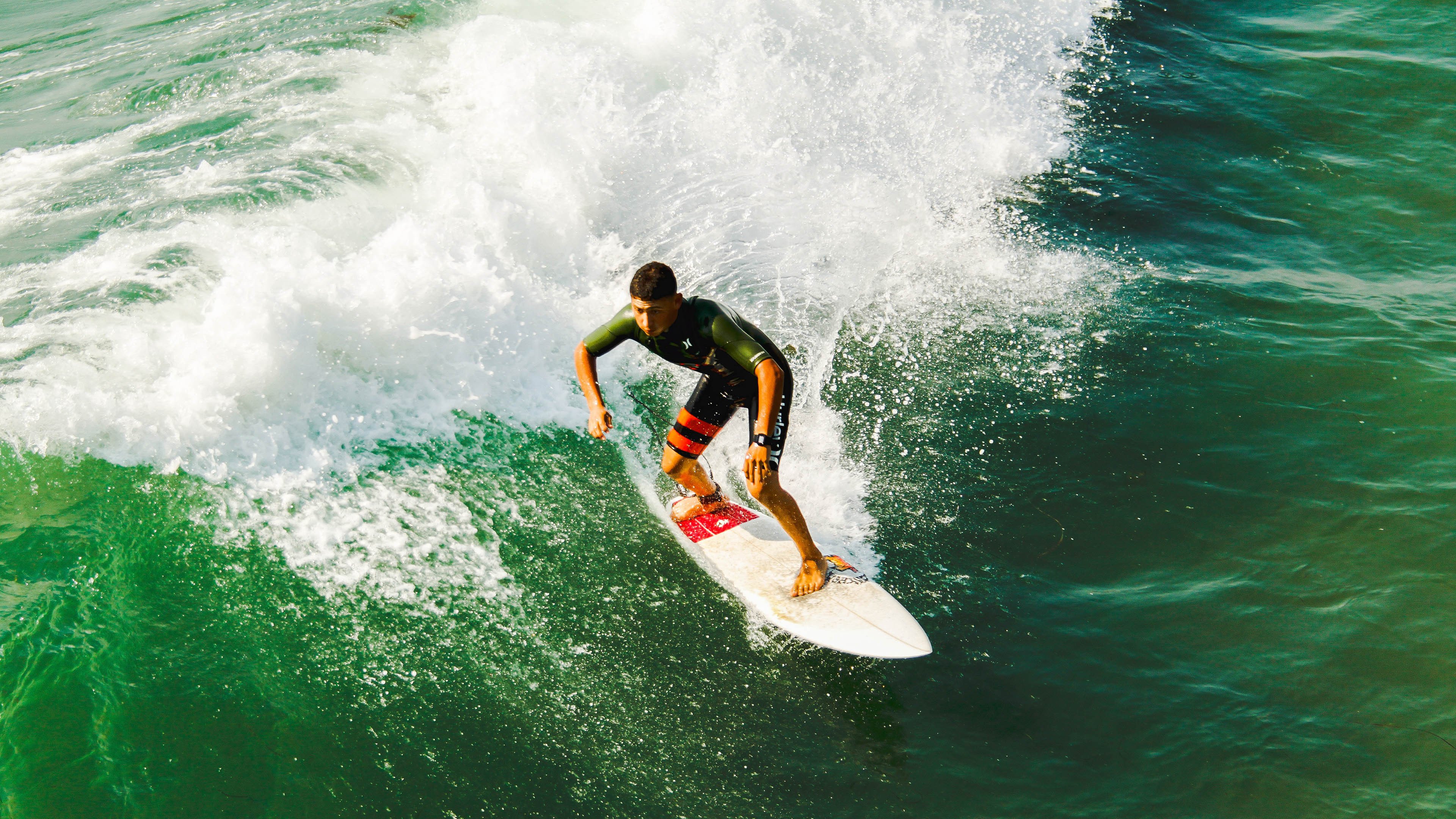 锡安上演疯狂！广东惊天逆转山西，他一人扛着球队冲破地狱！